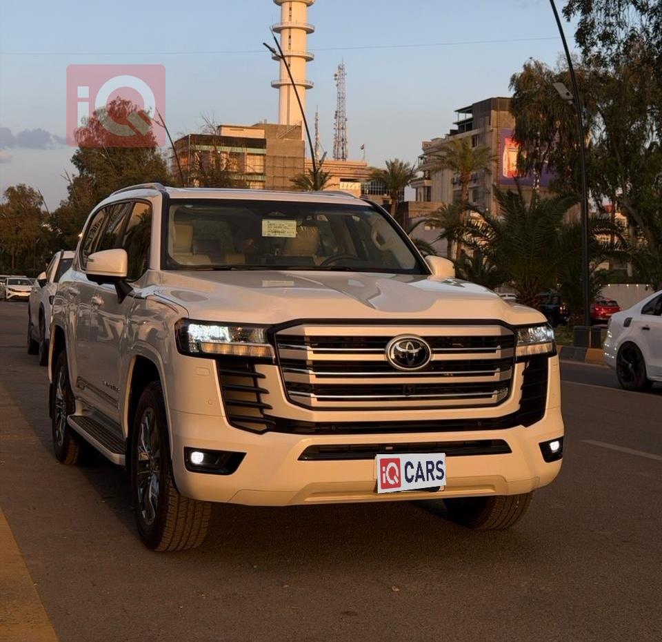 تويوتا لاندكروزر